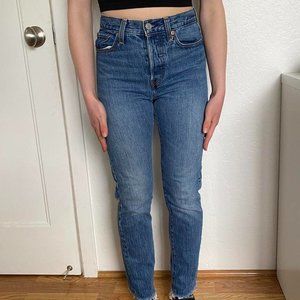 Levi's Medium Wash 501 Skinny Jeans Petite Size 25